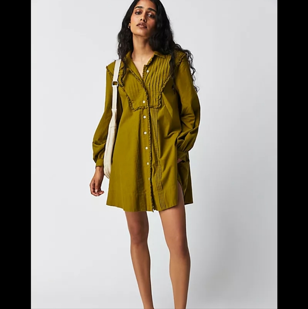 NWT Cherry Mini dress in Green Moss L